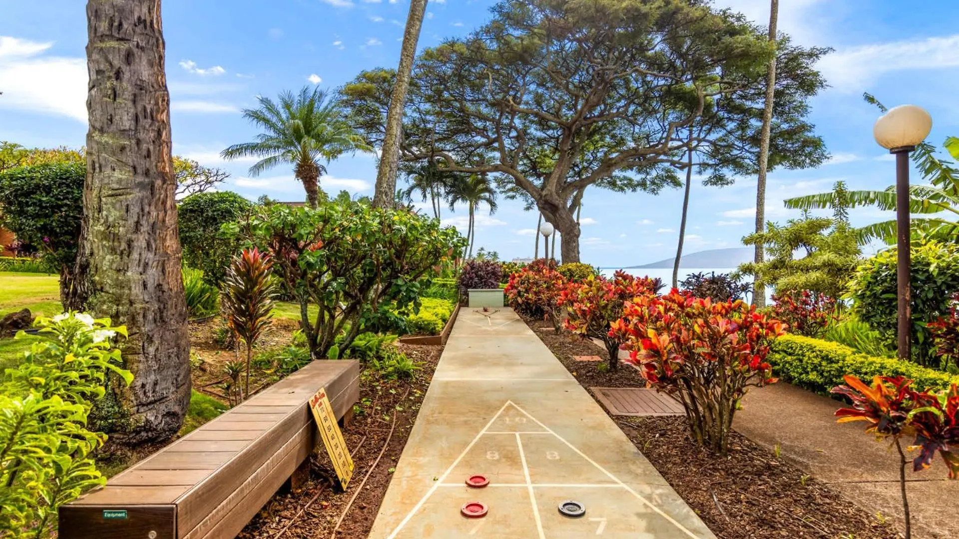 Vakantiehuis Kuleana Club #721 Oceanfront - 1 Bedroom & 1 Bathroom - 3Rd Floor Kahana